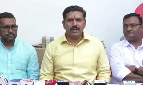 ಪ್ಯಾನ್ ಕಾರ್ಡ್‌ ಆಧಾರವಾಗಿಟ್ಟುಕೊಂಡು ಬಿಪಿಎಲ್ ಪಡಿತರ ಚೀಟಿ ರದ್ದು : ವಿಜಯೇಂದ್ರ ಆಕ್ಷೇಪ