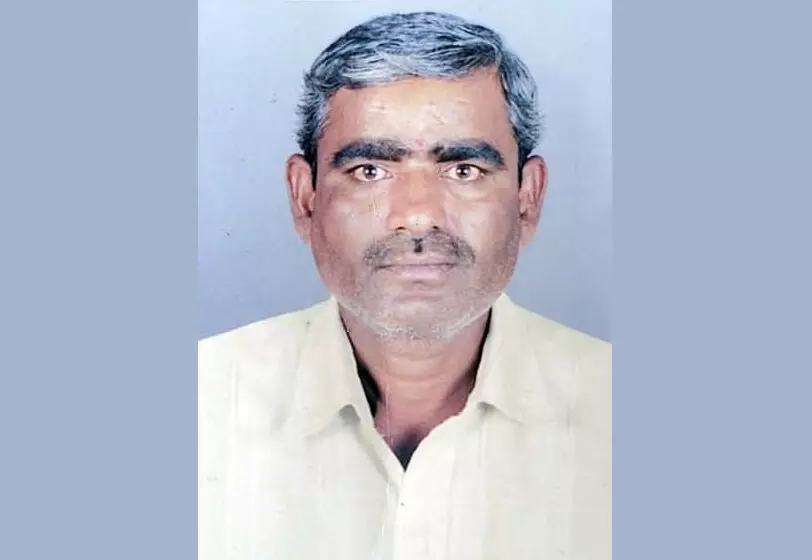 ಬೀದರ್ | ಸಾಲಬಾಧೆ ತಾಳಲಾರದೆ ರೈತ ಆತ್ಮಹತ್ಯೆ ಬೀದರ್ | ಸಾಲಬಾಧೆ ತಾಳಲಾರದೆ ರೈತ ಆತ್ಮಹತ್ಯೆ