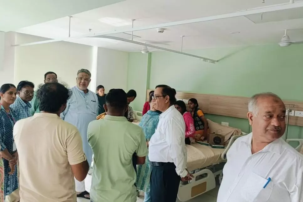 Photo of hospital Photo of hospital