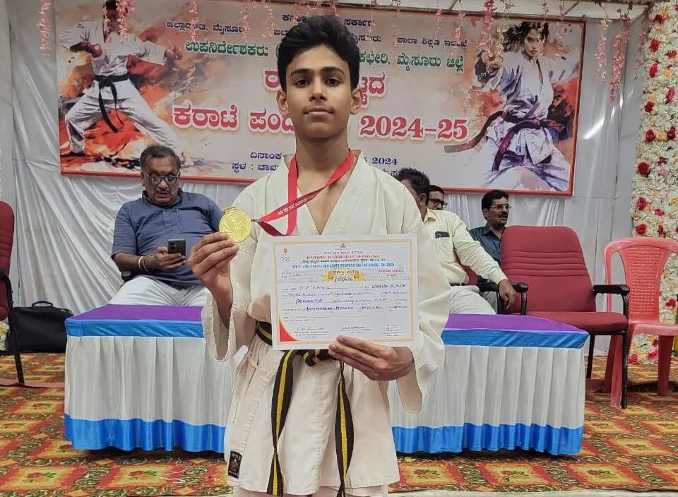 ರಾಜ್ಯಮಟ್ಟದ ಕರಾಟೆ ಸ್ಪರ್ಧೆ: ರಾಹುಲ್ ವಿನಾಯಕ್ ನಾಯ್ಕಗೆ ಪ್ರಥಮ ಸ್ಥಾನ