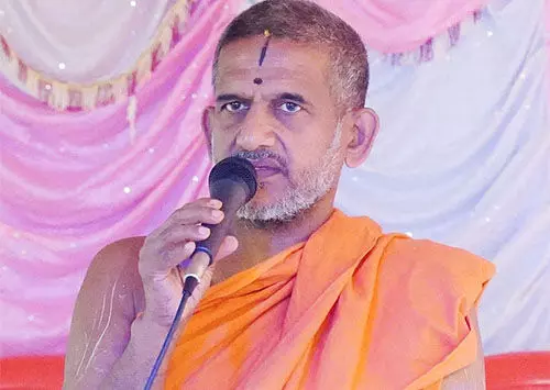 ಸಂವಿಧಾನ ವಿರೋಧಿ ಹೇಳಿಕೆ ನೀಡಿರುವ ಪೇಜಾವರ ಮಠಾಧೀಶರ ವಿರುದ್ಧ ಸ್ವಯಂಪ್ರೇರಿತ ಕೇಸು ದಾಖಲಿಸಿ: ಉಡುಪಿ ಜಿಲ್ಲಾ ಮುಸ್ಲಿಂ ಒಕ್ಕೂಟ ಸಂವಿಧಾನ ವಿರೋಧಿ ಹೇಳಿಕೆ ನೀಡಿರುವ ಪೇಜಾವರ ಮಠಾಧೀಶರ ವಿರುದ್ಧ ಸ್ವಯಂಪ್ರೇರಿತ ಕೇಸು ದಾಖಲಿಸಿ: ಉಡುಪಿ ಜಿಲ್ಲಾ ಮುಸ್ಲಿಂ ಒಕ್ಕೂಟ