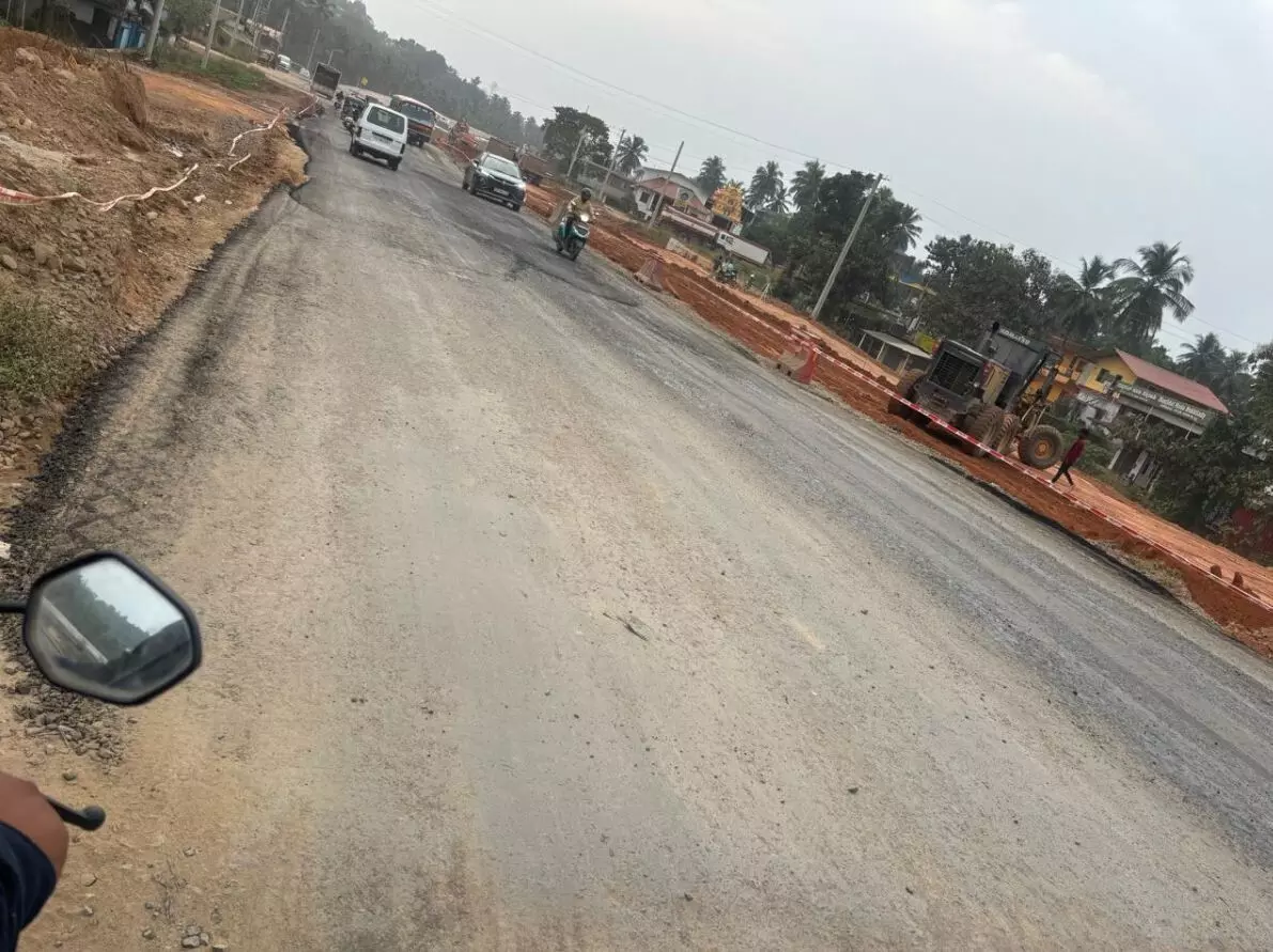 ಉಪ್ಪಿನಂಗಡಿ| ಅವೈಜ್ಞಾನಿಕ ಕಾಮಗಾರಿಯಿಂದ ಅಪಘಾತ: ಪೊಲೀಸ್ ದೂರು ಉಪ್ಪಿನಂಗಡಿ| ಅವೈಜ್ಞಾನಿಕ ಕಾಮಗಾರಿಯಿಂದ ಅಪಘಾತ: ಪೊಲೀಸ್ ದೂರು