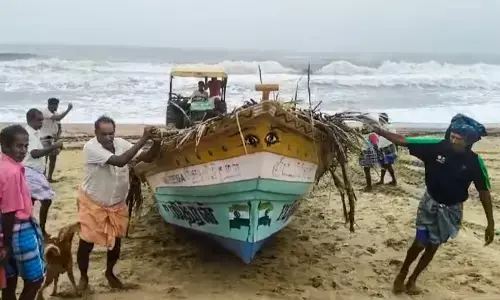 ಇಂದು ತಮಿಳುನಾಡಿಗೆ ಅಪ್ಪಳಿಸಲಿರುವ ಫೆಂಗಲ್ ಚಂಡಮಾರುತ: ಭಾರಿ ಮಳೆ; 10ಕ್ಕೂ ಹೆಚ್ಚು ವಿಮಾನಗಳ ಹಾರಾಟ ರದ್ದು