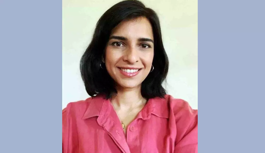 ಬ್ರಿಟನ್ ದೊರೆ ಚಾರ್ಲ್ಸ್ ರ ಸಹಾಯಕ ಆಪ್ತ ಕಾರ್ಯದರ್ಶಿಯಾಗಿ ಕಾಸರಗೋಡು ಮೂಲದ ಮುನಾ ಶಂಸುದ್ದೀನ್ ನೇಮಕ ಬ್ರಿಟನ್ ದೊರೆ ಚಾರ್ಲ್ಸ್ ರ ಸಹಾಯಕ ಆಪ್ತ ಕಾರ್ಯದರ್ಶಿಯಾಗಿ ಕಾಸರಗೋಡು ಮೂಲದ ಮುನಾ ಶಂಸುದ್ದೀನ್ ನೇಮಕ