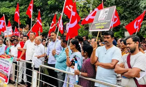 ಅನುಪಮ್ ಅಗ್ರವಾಲ್ ಎತ್ತಂಗಡಿಯಾಗದೆ ವಿರಮಿಸುವುದಿಲ್ಲ : ಮುನೀರ್ ಕಾಟಿಪಳ್ಳ