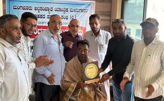 ಮಂಗಳೂರು: ಎಸ್. ಎಂ. ಇಬ್ರಾಹಿಮ್ ಅವರಿಗೆ ಅತ್ಯುತ್ತಮ ಉದ್ಯಮಿ ಪ್ರಶಸ್ತಿ ಮಂಗಳೂರು: ಎಸ್. ಎಂ. ಇಬ್ರಾಹಿಮ್ ಅವರಿಗೆ ಅತ್ಯುತ್ತಮ ಉದ್ಯಮಿ ಪ್ರಶಸ್ತಿ