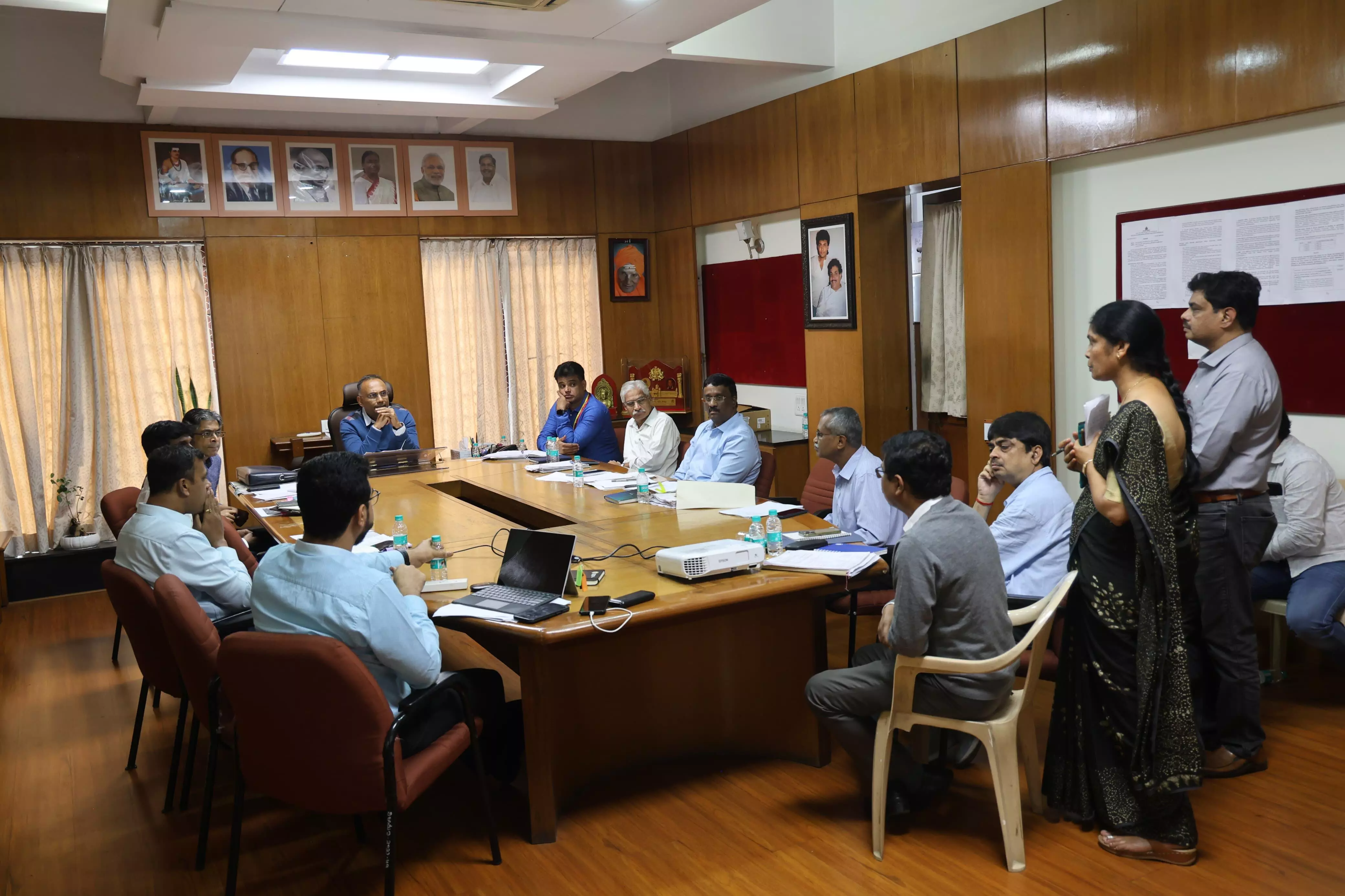 ಬಾಣಂತಿಯರ ಸರಣಿ ಸಾವು ಪ್ರಕರಣ | ಐವಿ ದ್ರಾವಣ ಪೂರೈಕೆ ಮಾಡಿರುವ ಕಂಪೆನಿ ವಿರುದ್ಧ ಪ್ರಕರಣ ದಾಖಲಿಸಿ : ದಿನೇಶ್ ಗುಂಡೂರಾವ್