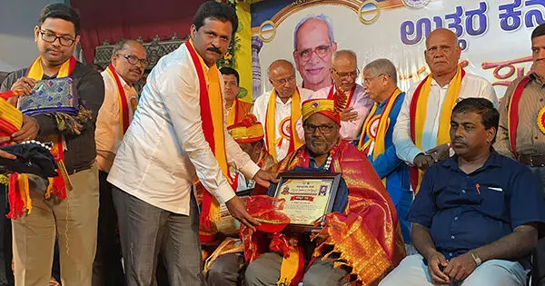 ಮಾಧ್ಯಮ ಕ್ಷೇತ್ರದ ಸಾಧನೆಗಾಗಿ ‘ವಾರ್ತಾಭಾರತಿ’ಯ ವರದಿಗಾರ ಮುಹಮ್ಮದ್ ರಝಾ ಮಾನ್ವಿಗೆ ಸನ್ಮಾನ