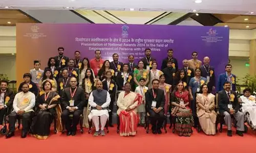 ವಿಶೇಷಚೇತನ ವ್ಯಕ್ತಿಗಳ ಅಂ.ರಾಷ್ಟ್ರೀಯ ದಿನ: 33 ವ್ಯಕ್ತಿಗಳು, ಸಂಸ್ಥೆಗಳಿಗೆ ರಾಷ್ಟ್ರಪತಿಯಿಂದ ರಾಷ್ಟ್ರೀಯ ಪ್ರಶಸ್ತಿ ಪ್ರದಾನ