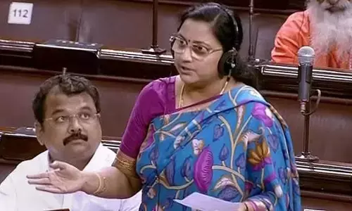 ʼಆನ್ ಲೈನ್ ನಲ್ಲಿ ಅವಧಿ ಮೀರಿದ, ನಕಲಿ ಔಷಧಗಳ ವಿತರಣೆ ಸಾಧ್ಯತೆ ಹೆಚ್ಚಿದೆʼ: ಡಿಎಂಕೆ ರಾಜ್ಯಸಭಾ ಸಂಸದೆ ಕನಿಮೊಳಿ