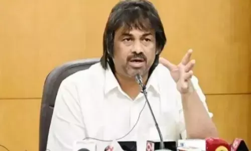 ಟ್ರೋಲ್‍ಗೆ ಒಳಗಾದ ‘ಗೆಳತಿಯರೊಂದಿಗೆ ಹಾರೋಣ’ ಕಾರ್ಯಕ್ರಮ : ಮಧು ಬಂಗಾರಪ್ಪ ಸ್ಪಷ್ಟನೆ