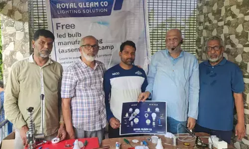 ರಾಯಲ್ ಗ್ಲೀಮ್ ಕಂಪೆನಿ‌, ಸೌಹಾರ್ದ ಮೂಡುಬಿದಿರೆ ವತಿಯಿಂದ ಉಚಿತ ಎಲ್‌ಇಡಿ ಬಲ್ಬ್ ತಯಾರಿಕೆ ತರಬೇತಿ