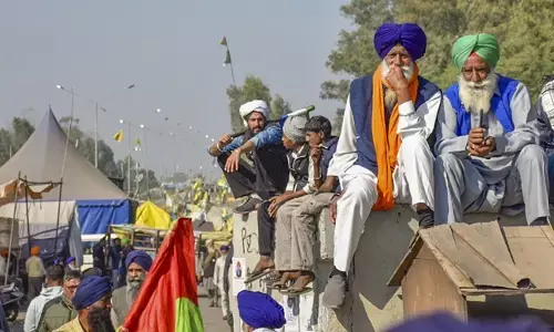 Photo of farmers protesting in delhi