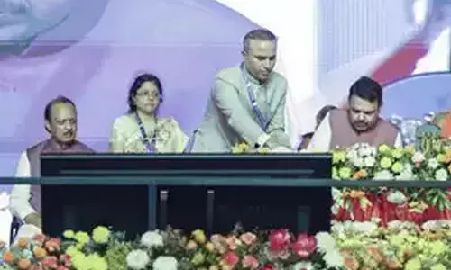 Photo of Fadnavis swearing-in