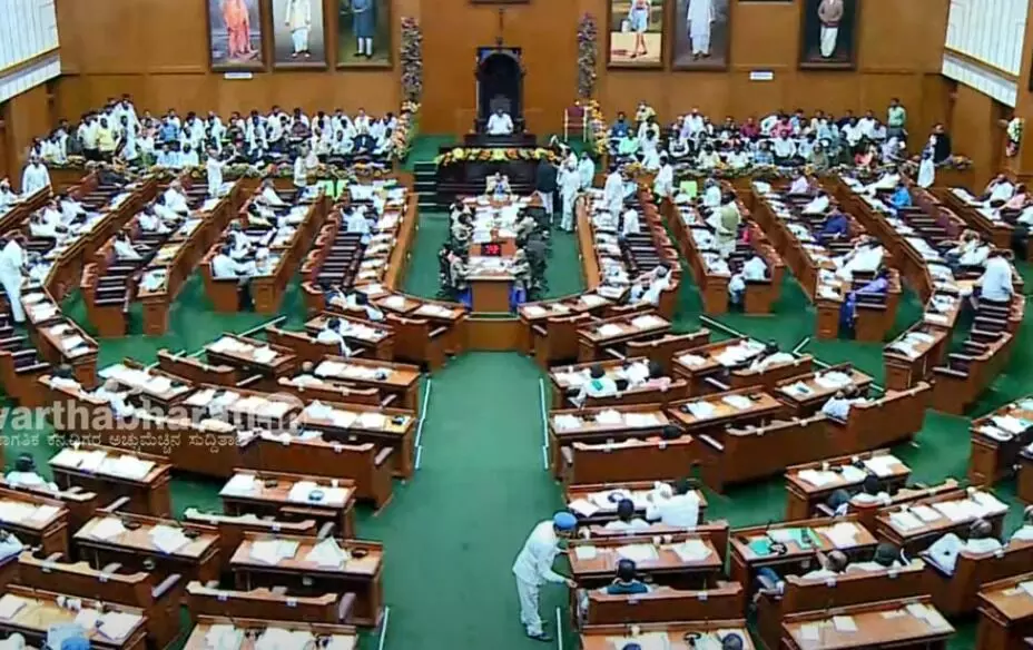ಚಳಿಗಾಲದ ಅಧಿವೇಶನ | ವಿಪಕ್ಷದ ಸದಸ್ಯರಿಂದ ಗದ್ದಲ ; ಕಲಾಪ ಮುಂದೂಡಿಕೆ