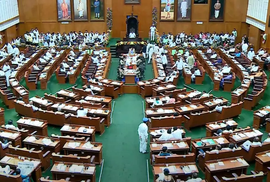 ಪಂಚಮಸಾಲಿ ಸಮುದಾಯಕ್ಕೆ 2 ‘ಎ’ ಮೀಸಲಾತಿ, ಟ್ರ್ಯಾಕ್ಟರ್ ರ‍್ಯಾಲಿಗೆ ನಿರ್ಬಂಧ : ವಿಧಾನಸಭೆಯಲ್ಲಿ ಪ್ರತಿಧ್ವನಿ