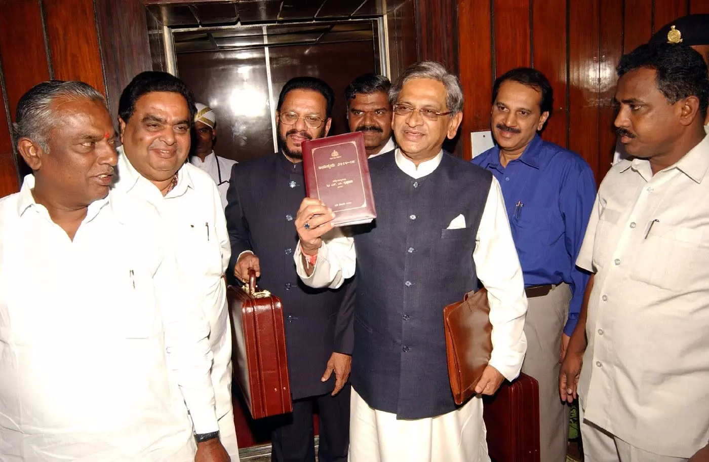 PHOTOS | ಮಂಗಳವಾರ ನಿಧನರಾದ ಮಾಜಿ ಮುಖ್ಯಮಂತ್ರಿ ಎಸ್​ಎಂ ಕೃಷ್ಣ ಅವರ ಅಪರೂಪದ ಚಿತ್ರಗಳು