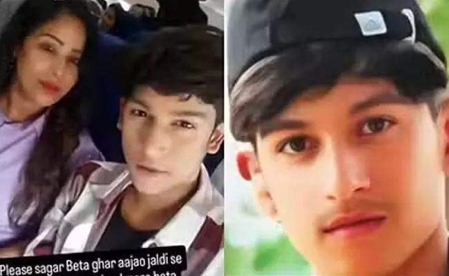 Photo of Sapna Singh with his son