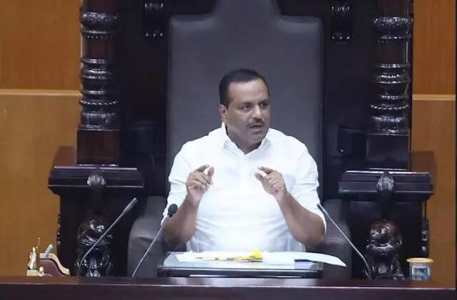 ಕಲಾಪದಲ್ಲಿ ಹೆಚ್ಚು ಸಮಯವಿದ್ದರೆ ಉತ್ತಮ ರಾಜಕಾರಣಿಯಾಗಲು ಸಾಧ್ಯ : ಸ್ಪೀಕರ್ ಯು.ಟಿ.ಖಾದರ್ ಕಲಾಪದಲ್ಲಿ ಹೆಚ್ಚು ಸಮಯವಿದ್ದರೆ ಉತ್ತಮ ರಾಜಕಾರಣಿಯಾಗಲು ಸಾಧ್ಯ : ಸ್ಪೀಕರ್ ಯು.ಟಿ.ಖಾದರ್