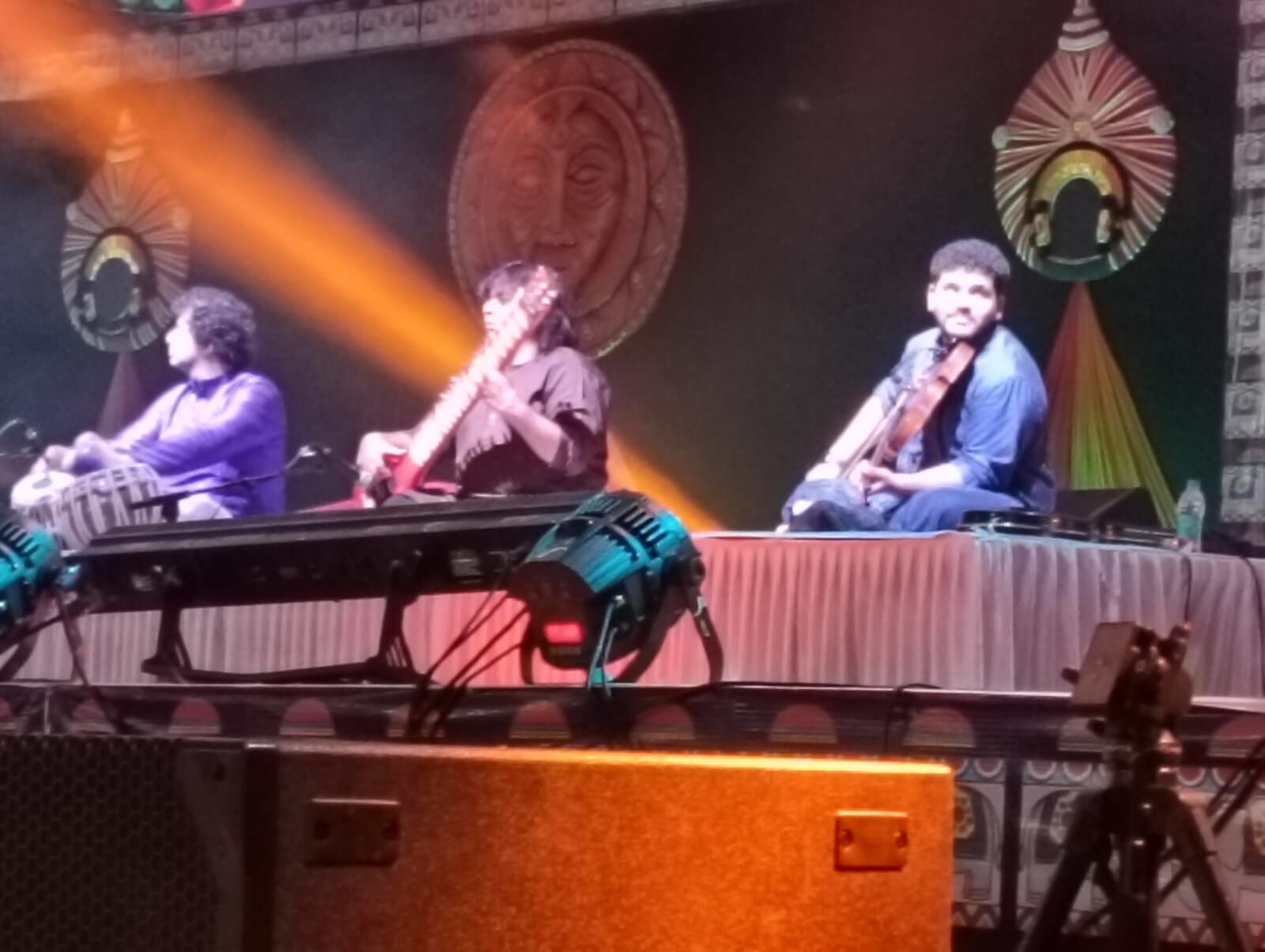 ಆಳ್ವಾಸ್ ವಿರಾಸತ್‌ನಲ್ಲಿ ನೀಲಾದ್ರಿ ಕೈಚಳಕದ ಸಿತಾರ್-ಝಿತಾರ್ ಸಂಗೀತದ ಝಲಕ್