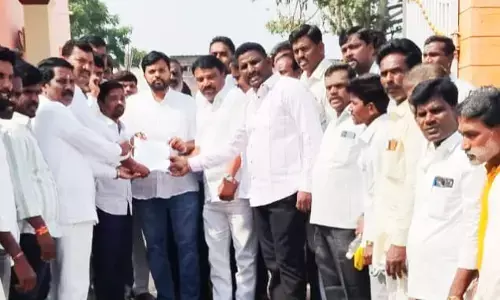 ಸುರಪುರ | ಒಳ ಮೀಸಲಾತಿ ಜಾರಿಗೊಳಿಸಲು ಆಗ್ರಹಿಸಿ ಮಾದಿಗ ಸಂಘಟನೆಗಳ ಒಕ್ಕೂಟ ಮನವಿ