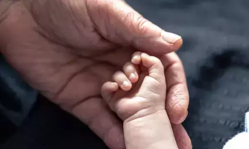 ಬೆಳಗಾವಿ | ಎರಡು ತಿಂಗಳ ಹೆಣ್ಣು ಮಗುವನ್ನು ಕೆರೆಗೆ ಎಸೆದ ತಾಯಿ : ಬಂಧನ