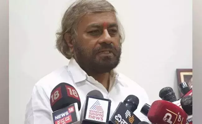 ಸೂಕ್ತ ಪರಿಹಾರ ನೀಡಿ ಭೀಮಗಢ ಅರಣ್ಯವಾಸಿಗಳ ಸ್ಥಳಾಂತರ : ಈಶ್ವರ್ ಖಂಡ್ರೆ