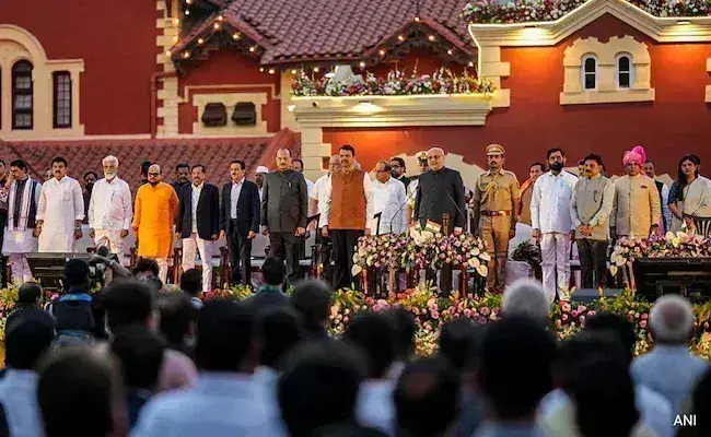 ಮಹಾರಾಷ್ಟ್ರ ಸಂಪುಟದಿಂದ 11 ಮಂದಿಗೆ ಕೊಕ್: ಅಸಮಾಧಾನದ ಹೊಗೆ