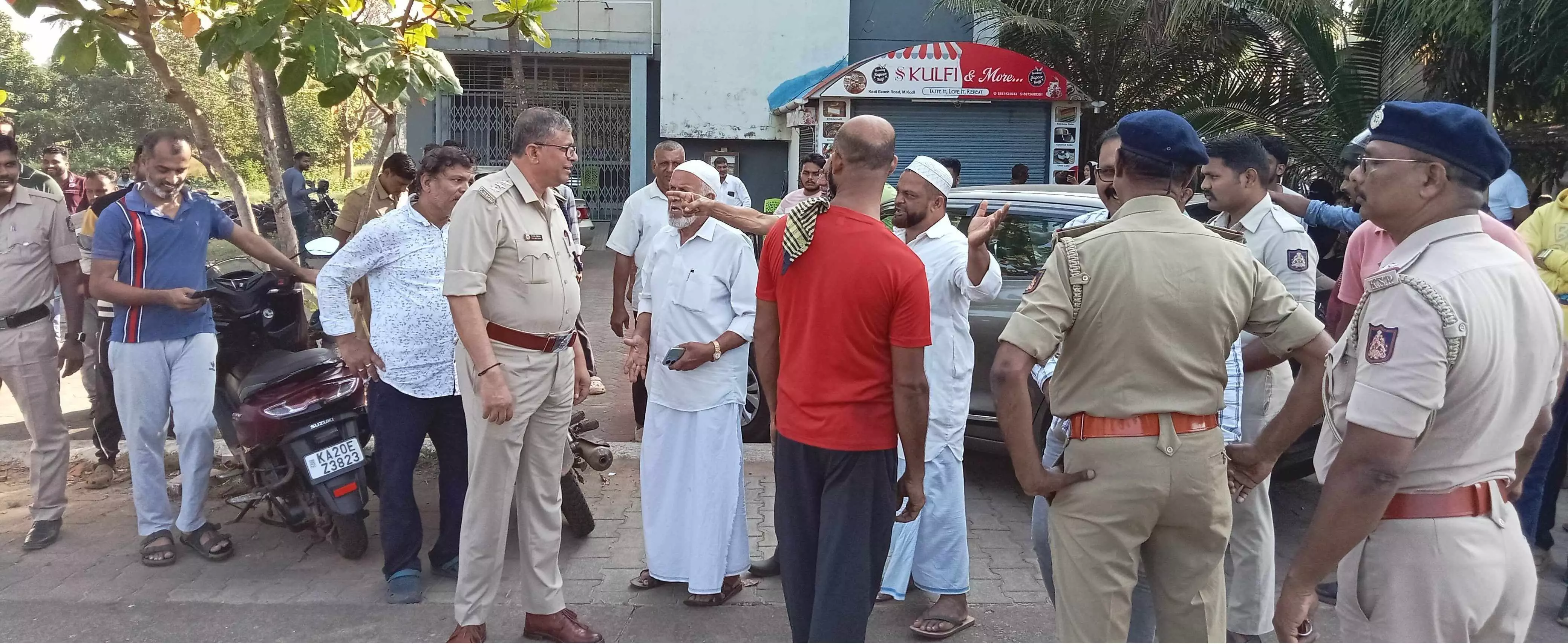 ಅಂಬರ್ ಗ್ರೀಸ್ ಜಾಲಕ್ಕಾಗಿ ಮಾರುವೇಷದಲ್ಲಿ ಕಾರ್ಯಾಚರಣೆ| ತಪ್ಪಾಗಿ ತಿಳಿದ ಸ್ಥಳೀಯರಿಂದ ಅರಣ್ಯ ಅಧಿಕಾರಿಗಳಿಗೆ ಹಲ್ಲೆ: ಆರೋಪ