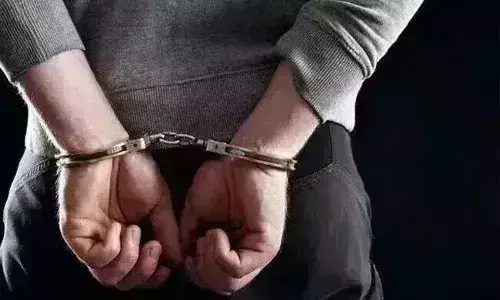 ಬಂಟ್ವಾಳ : ಜುಗಾರಿ ಅಡ್ಡೆಗೆ ಪೋಲೀಸ್ ದಾಳಿ; 33 ಮಂದಿ ಬಂಧನ