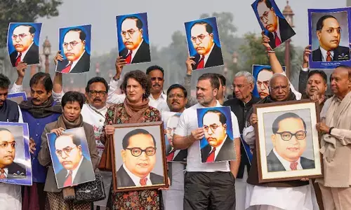 Photo of  Congress leaders Rahul Gandhi, Mallikarjun Kharge, Priyanka Gandhi Vadra