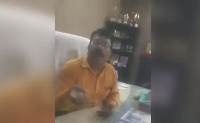 ಉತ್ತರ ಪ್ರದೇಶ | ಮಾಂಸಾಹಾರ ತಂದಿದ್ದಕ್ಕೆ ಉಚ್ಛಾಟನೆಗೊಂಡ ಮೂವರು ಬಾಲಕರನ್ನು ಬೇರೆ ಶಾಲೆಗೆ ಸೇರಿಸಿ: ಜಿಲ್ಲಾಧಿಕಾರಿಗೆ ಹೈಕೋರ್ಟ್ ನಿರ್ದೇಶ