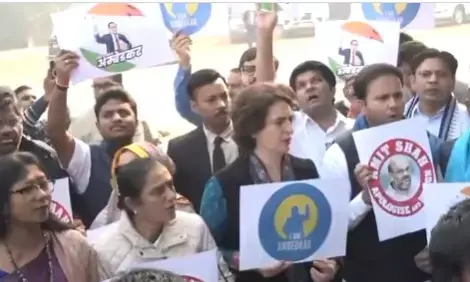 Photo of India bloc MPs protest against BJP