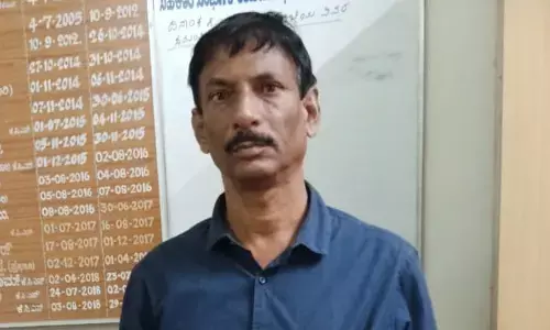 ಕೊಪ್ಪಳ | ಲೋಕಾಯುಕ್ತರ ದಾಳಿ ವೇಳೆ ಲಂಚದ ಹಣ ನುಂಗಿದ ಅಧಿಕಾರಿ