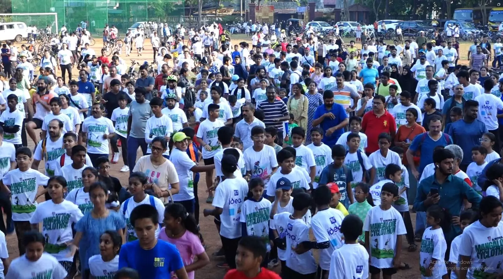 ಮಂಗಳೂರಿನಲ್ಲಿ ಸೈಕ್ಲೋಥಾನ್: ವಿದ್ಯಾರ್ಥಿಗಳು, ಸೈಕ್ಲಿಸ್ಟ್ಗಳು ಸೇರಿ 1,200ಕ್ಕೂ ಅಧಿಕ ಮಂದಿ ಭಾಗಿ ಮಂಗಳೂರಿನಲ್ಲಿ ಸೈಕ್ಲೋಥಾನ್: ವಿದ್ಯಾರ್ಥಿಗಳು, ಸೈಕ್ಲಿಸ್ಟ್ಗಳು ಸೇರಿ 1,200ಕ್ಕೂ ಅಧಿಕ ಮಂದಿ ಭಾಗಿ