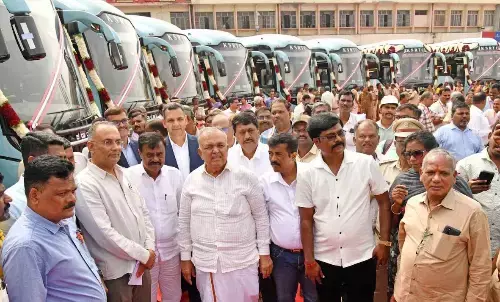 ಒಂದೂವರೆ ವರ್ಷದಲ್ಲಿ ಸಾರಿಗೆ ನಿಗಮಗಳಿಗೆ 4,301 ಹೊಸ ಬಸ್ ಸೇರ್ಪಡೆ : ಸಚಿವ ರಾಮಲಿಂಗಾರೆಡ್ಡಿ