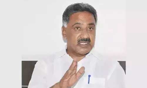 ಜನರಿಗೆ ಮನರಂಜನೆ ನೀಡುತ್ತಿರುವ ವಿಪಕ್ಷ ನಾಯಕರು : ರಮೇಶ್‍ಬಾಬು ಲೇವಡಿ