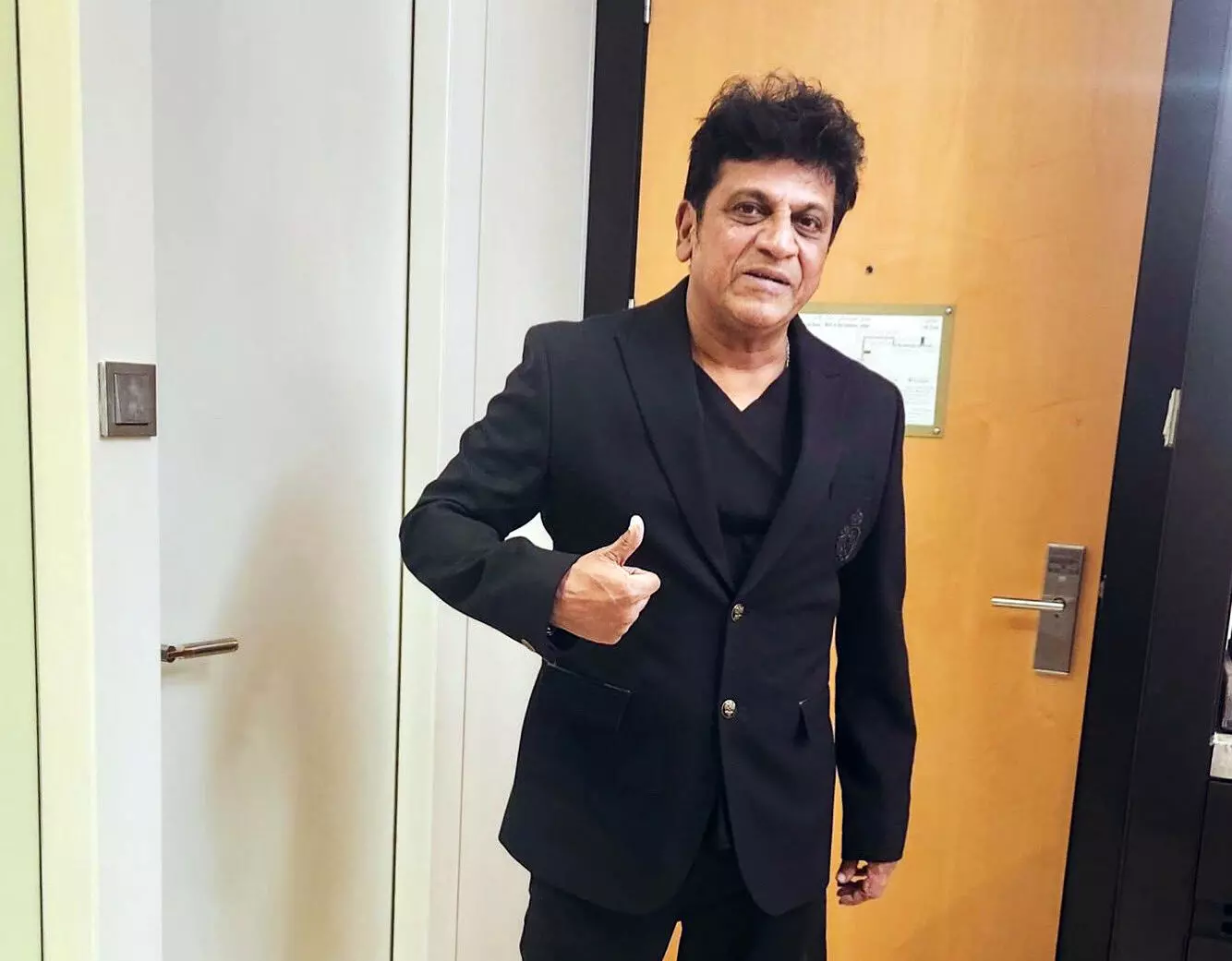 ಶಿವರಾಜ್ ಕುಮಾರ್ ಗೆ ಯಶಸ್ವಿ ಶಸ್ತ್ರಚಿಕಿತ್ಸೆ: ಮಾಹಿತಿ