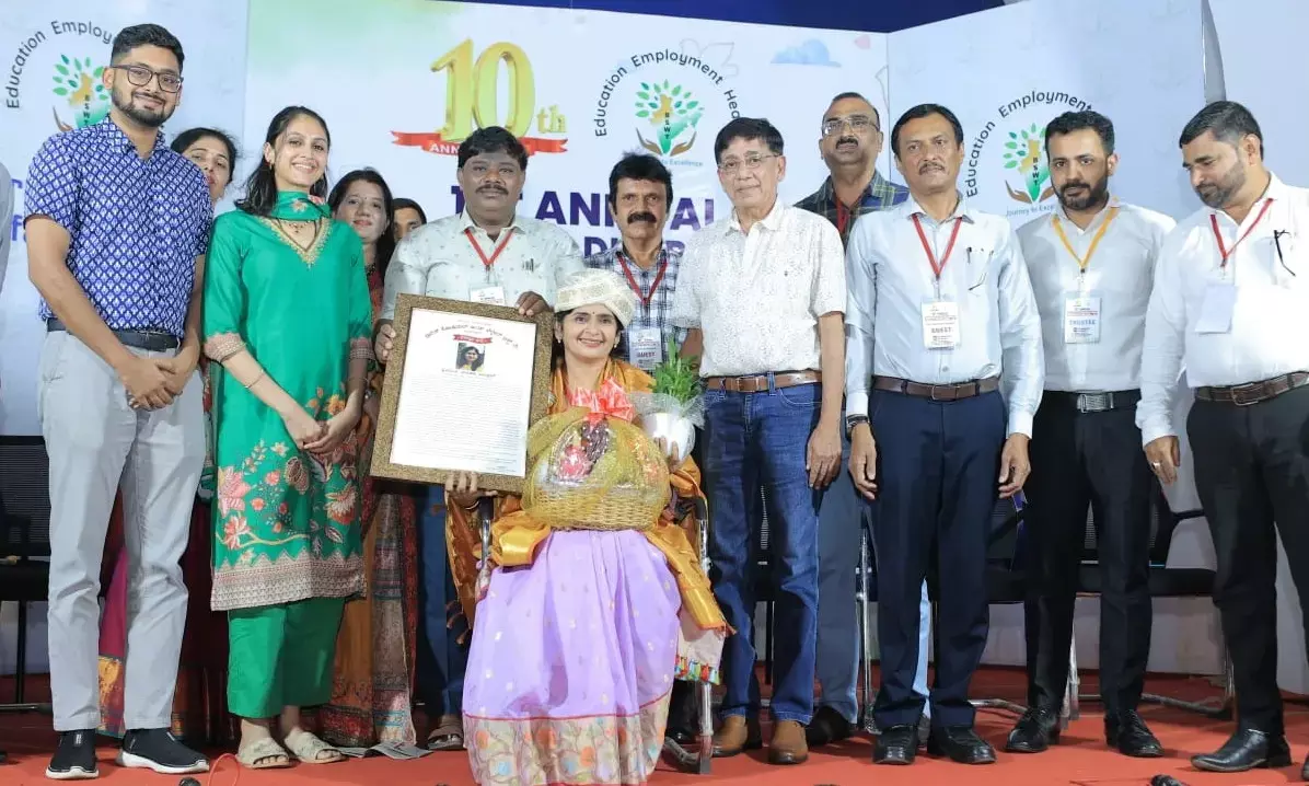 ಮೊಬೈಲ್ ಬಳಕೆ ಮಾರಕವಾಗಿ ಪರಿಣಮಿಸಿರುವುದು ಆತಂಕಕಾರಿ: ಎಚ್.ಆರ್. ಈಶ್ವರ್