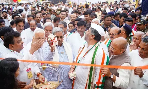 ಖಾದಿ ಉತ್ಸವ, ವಸ್ತು ಪ್ರದರ್ಶನ ಮತ್ತು ಮಾರಾಟ ಮೇಳಕ್ಕೆ ಸಿಎಂ ಚಾಲನೆ