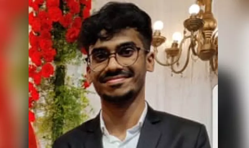 ಸಿಎ ಪರೀಕ್ಷೆಯಲ್ಲಿ ಮುಹಮ್ಮದ್ ಸಾಬಿತ್ ತೇರ್ಗಡೆ ಸಿಎ ಪರೀಕ್ಷೆಯಲ್ಲಿ ಮುಹಮ್ಮದ್ ಸಾಬಿತ್ ತೇರ್ಗಡೆ