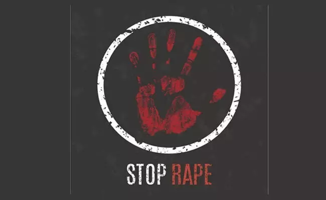 ಉತ್ತರ ಪ್ರದೇಶ: ಅಪ್ರಾಪ್ತ ಬಾಲಕಿಯ ಅತ್ಯಾಚಾರ ; ಅಜ್ಜ, ಅಪ್ಪ, ಚಿಕ್ಕಪ್ಪನ ಬಂಧನ