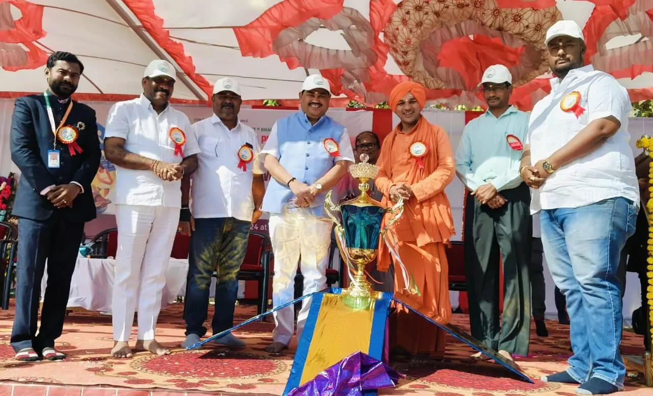 ಮಕ್ಕಳಿಗೆ ಮೌಲ್ಯಾಧಾರಿತ, ಸಂಸ್ಕಾರಯುತ ಶಿಕ್ಷಣ ನೀಡುವುದು ಅಗತ್ಯ: ಡಿ.ಕೆ. ಸಿದ್ರಾಮ ಮಕ್ಕಳಿಗೆ ಮೌಲ್ಯಾಧಾರಿತ, ಸಂಸ್ಕಾರಯುತ ಶಿಕ್ಷಣ ನೀಡುವುದು ಅಗತ್ಯ: ಡಿ.ಕೆ. ಸಿದ್ರಾಮ