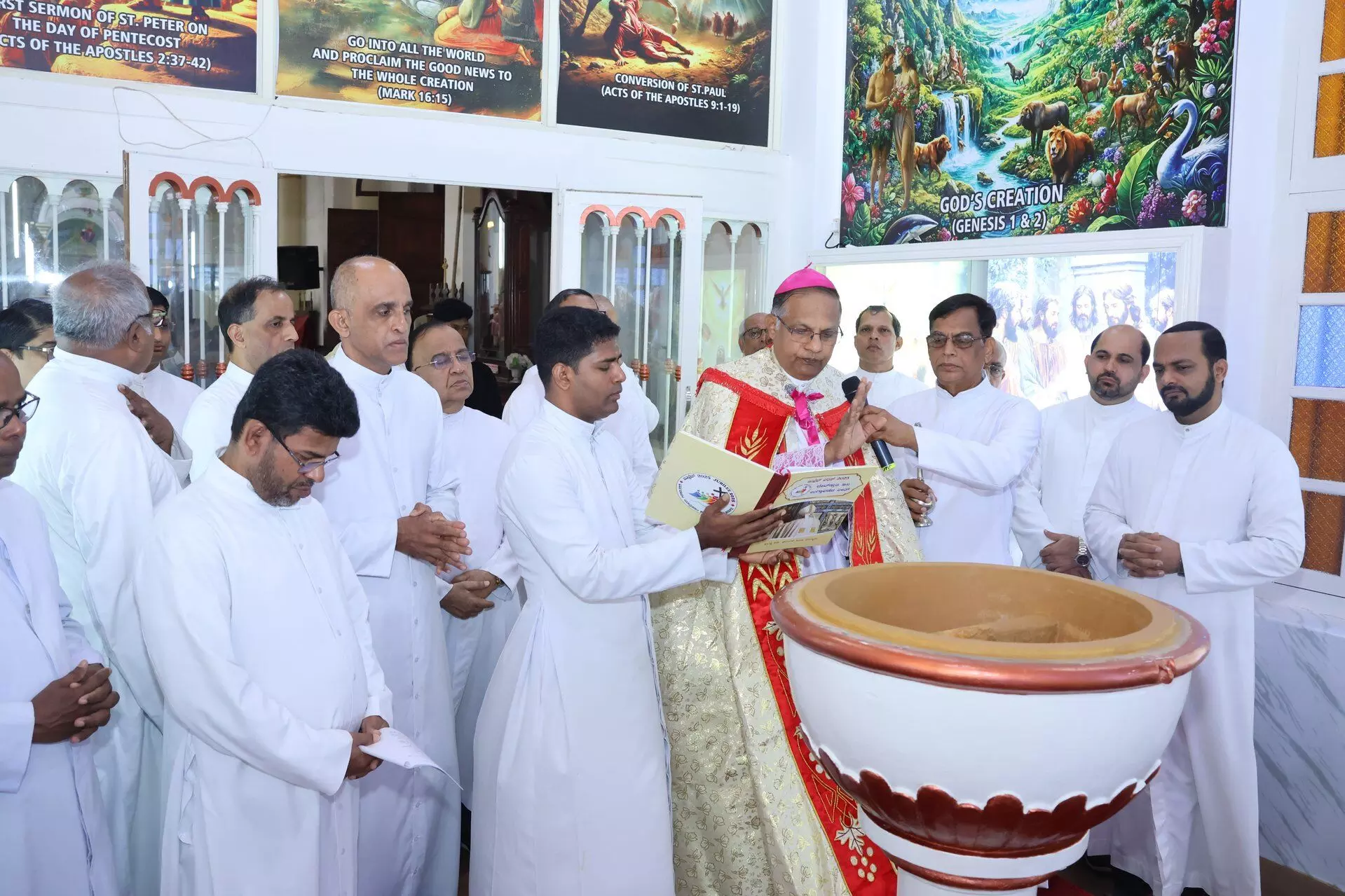 ಮಂಗಳೂರು ಧರ್ಮಪ್ರಾಂತದಲ್ಲಿ 2025-ಜುಬಿಲಿ ವರ್ಷಕ್ಕೆ ಚಾಲನೆ ಮಂಗಳೂರು ಧರ್ಮಪ್ರಾಂತದಲ್ಲಿ 2025-ಜುಬಿಲಿ ವರ್ಷಕ್ಕೆ ಚಾಲನೆ