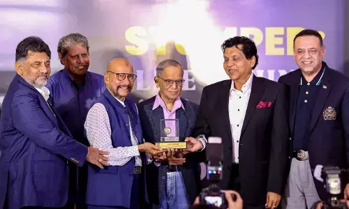 ಕ್ರಿಕೆಟ್ ಆಟವನ್ನು ರಾಜಕಾರಣಿಗಳಿಂದ ದೂರವಿಡಿ, ಆಟಗಾರರೇ ಮುನ್ನಡೆಸಿ : ಡಿ.ಕೆ.ಶಿವಕುಮಾರ್