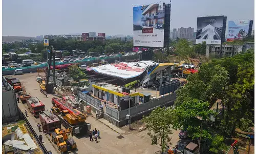 Mumbai Hoarding Collapse