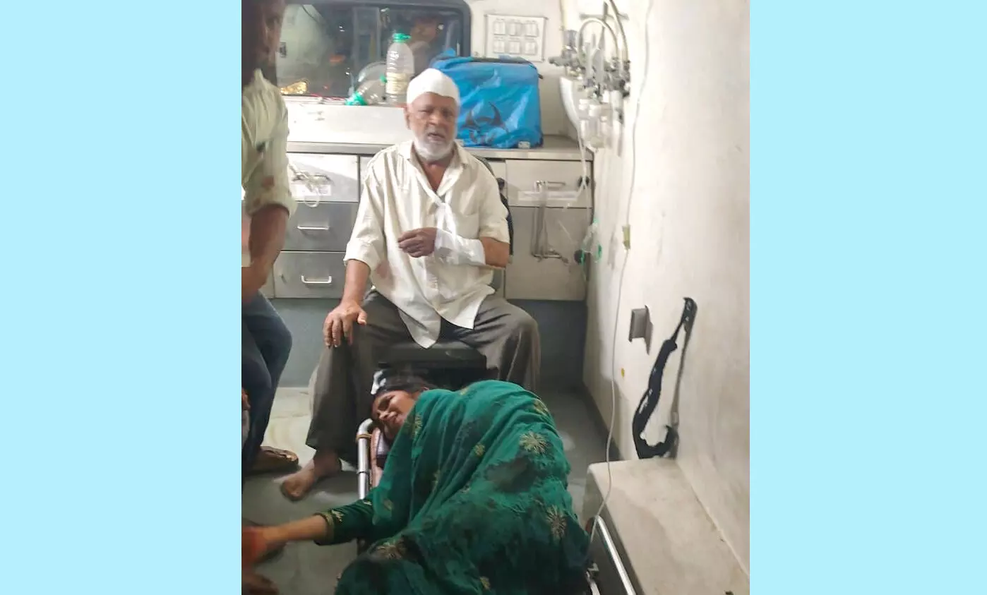 ಚಾಮರಾಜನಗರ | ಸಹೋದರಿಯನ್ನು ಕೊಲೆಗೈದು, ತಂದೆ, ಅತ್ತಿಗೆಗೆ ಚಾಕುವಿನಿಂದ ಇರಿದ ಯುವಕ