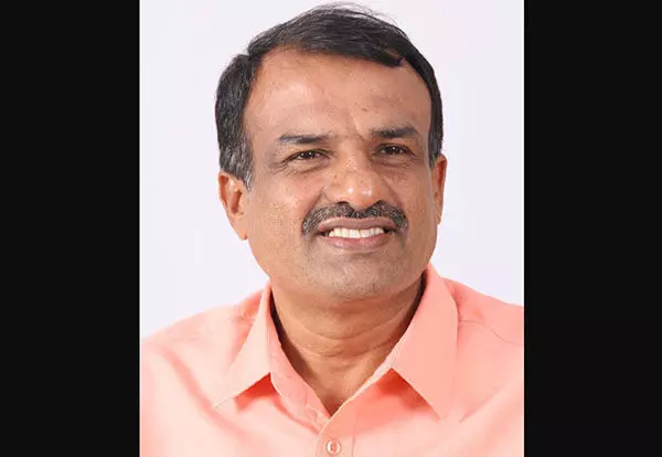 ಬಿಜೆಪಿಗೆ ಅಪಾಯಕಾರಿ ಆಗಿದ್ದಕ್ಕೆ ಪ್ರಿಯಾಂಕ್ ಖರ್ಗೆ ಟಾರ್ಗೆಟ್: ಮಂಜುನಾಥ ಭಂಡಾರಿ ಬಿಜೆಪಿಗೆ ಅಪಾಯಕಾರಿ ಆಗಿದ್ದಕ್ಕೆ ಪ್ರಿಯಾಂಕ್ ಖರ್ಗೆ ಟಾರ್ಗೆಟ್: ಮಂಜುನಾಥ ಭಂಡಾರಿ