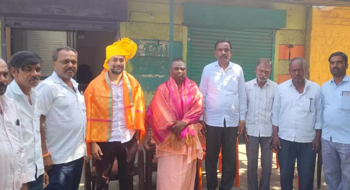 ಸಾಮಾಜಿಕ ಹೋರಾಟದ ಮೂಲಕ ಗ್ರಾಮೀಣ ಸಮಸ್ಯೆ ನಿವಾರಣೆ : ನಟ ಚೇತನ್ ಸಾಮಾಜಿಕ ಹೋರಾಟದ ಮೂಲಕ ಗ್ರಾಮೀಣ ಸಮಸ್ಯೆ ನಿವಾರಣೆ : ನಟ ಚೇತನ್