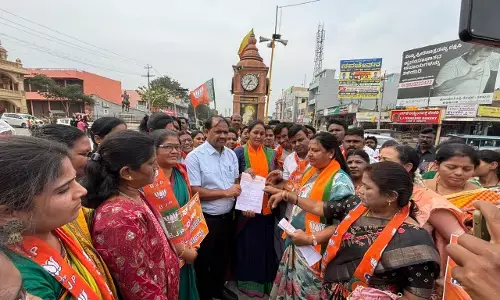 ಕೊಪ್ಪಳ | ಬಾಣಂತಿಯರ ಸಾವು ಪ್ರಕರಣ; ರಾಜ್ಯ ಸರಕಾರದ ವಿರುದ್ಧ ಬಿಜೆಪಿ ಮಹಿಳಾ ಘಟಕದಿಂದ ಪ್ರತಿಭಟನೆ